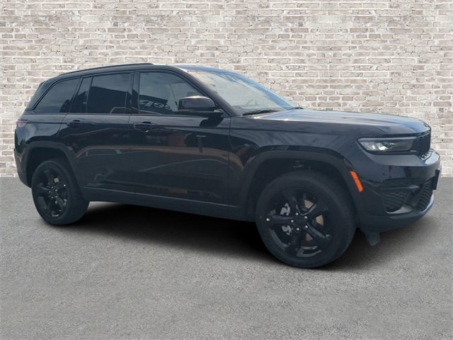 New 2025 Jeep Grand Cherokee Altitude