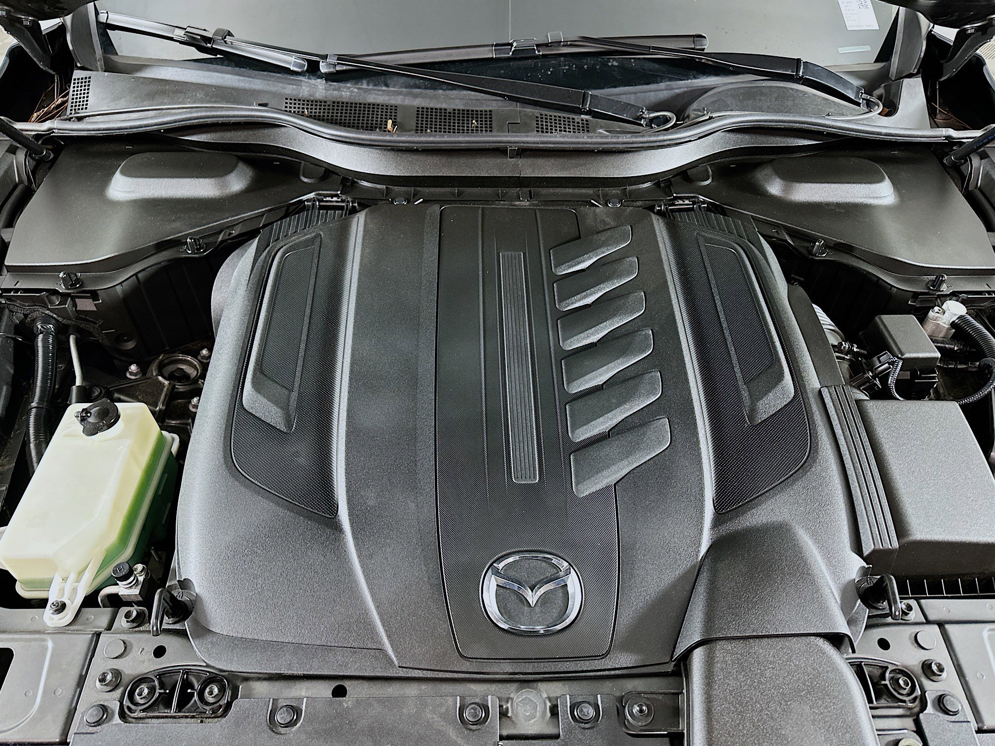 Used 2025 MAZDA CX-90 3.3 Turbo w/ Preferred Package image 34