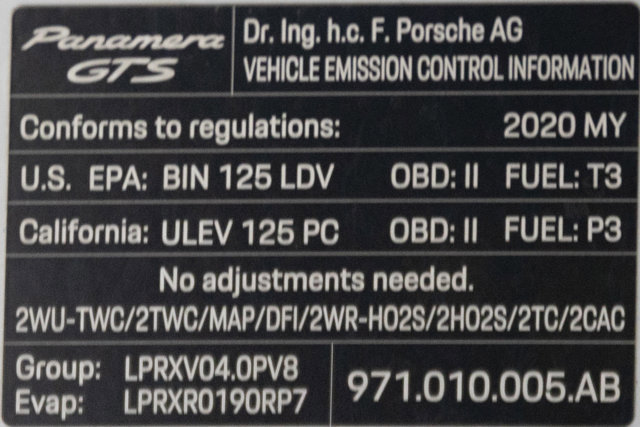 Used 2020 Porsche Panamera GTS w/ Premium Package Plus image 43