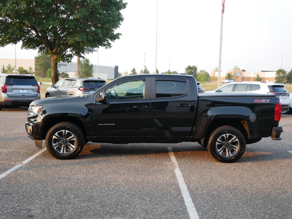 Used 2021 Chevrolet Colorado Z71 w/ Safety Package AWD/4WD image 6