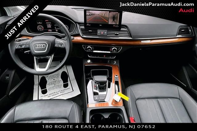 Used 2023 Audi Q5 2.0T Premium Plus w/ Premium Plus Package image 11