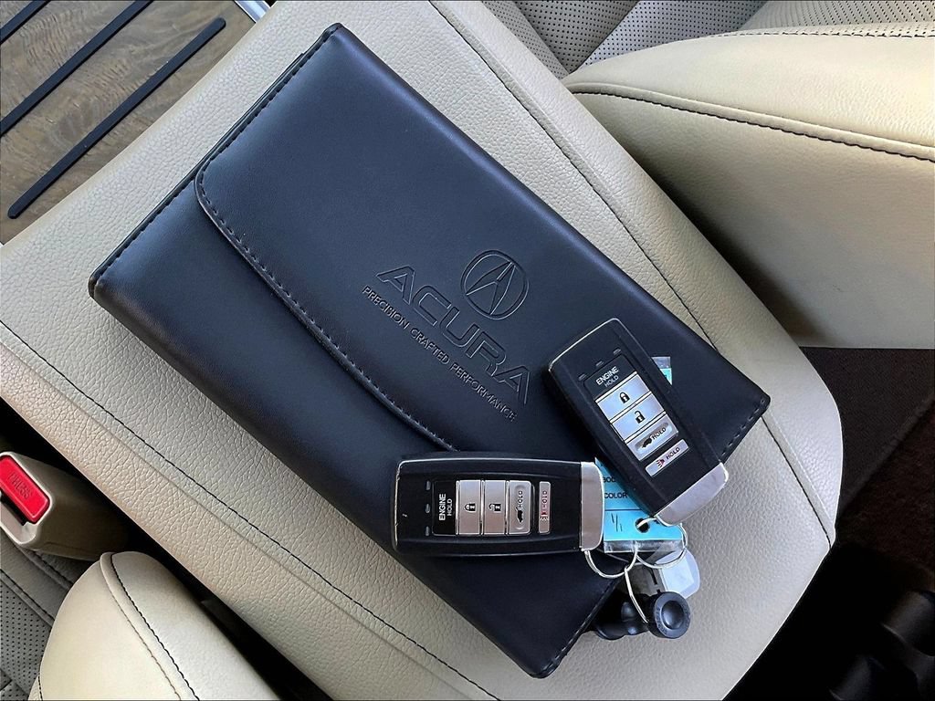 Used 2019 Acura MDX w/ Technology Package AWD/4WD image 36