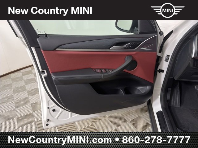 Used 2024 BMW X3 xDrive30i w/ Premium Package image 12