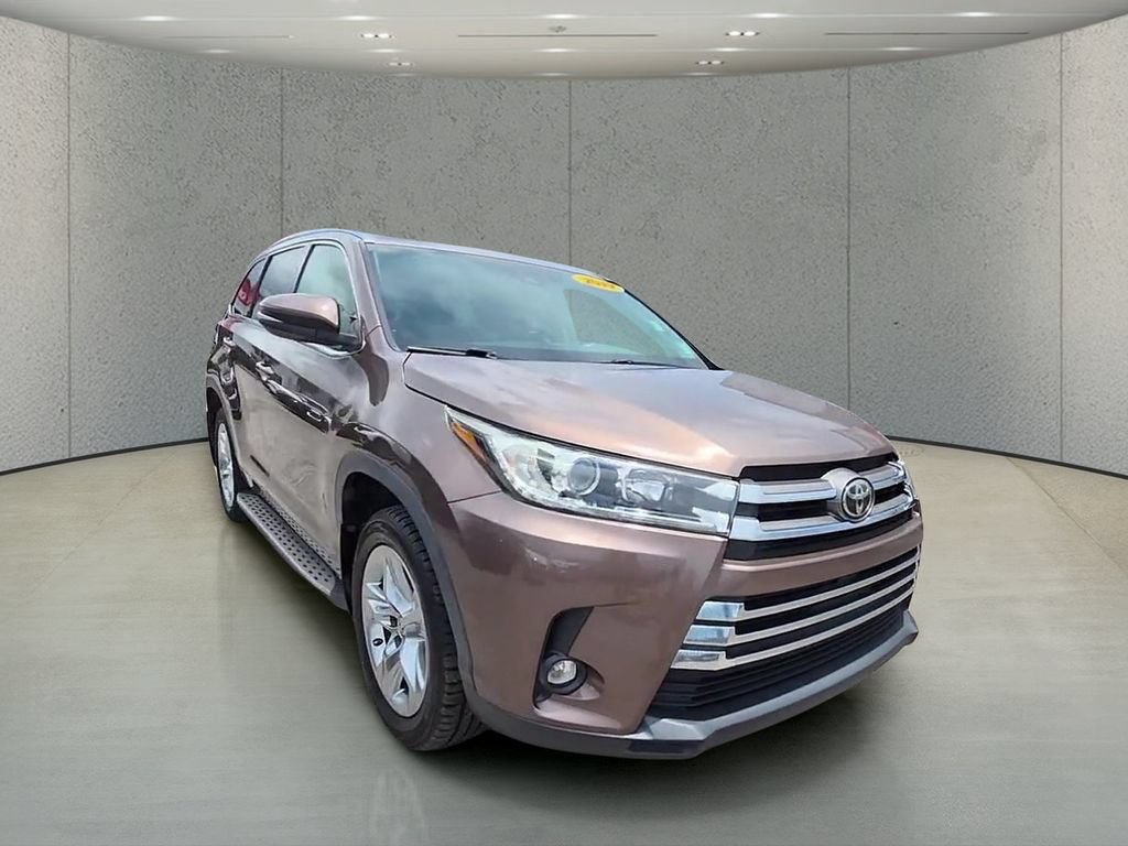 Used 2019 Toyota Highlander Limited FWD image 52