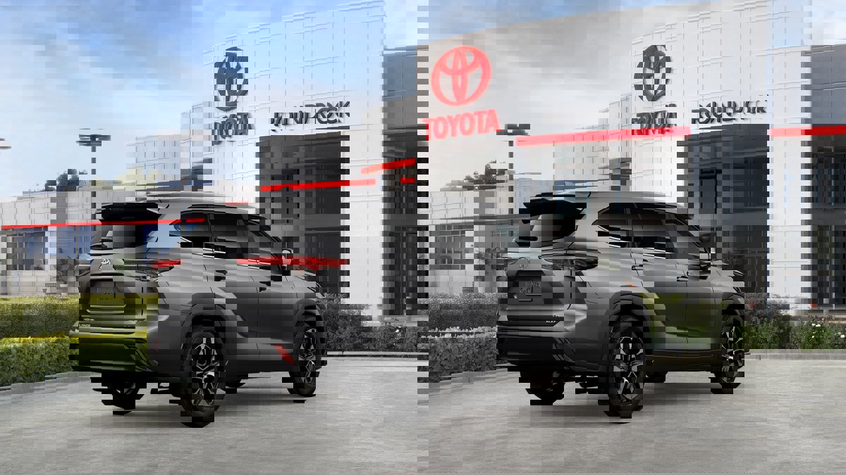 New 2026 Toyota Highlander XLE image 10