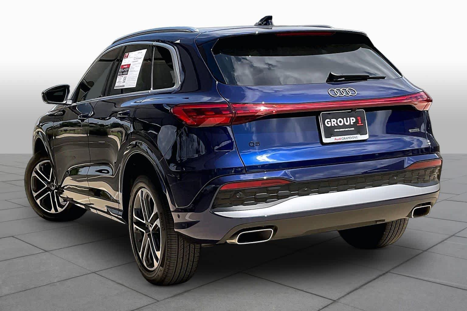 Used 2025 Audi Q5 Premium w/ Convenience Package AWD/4WD image 11