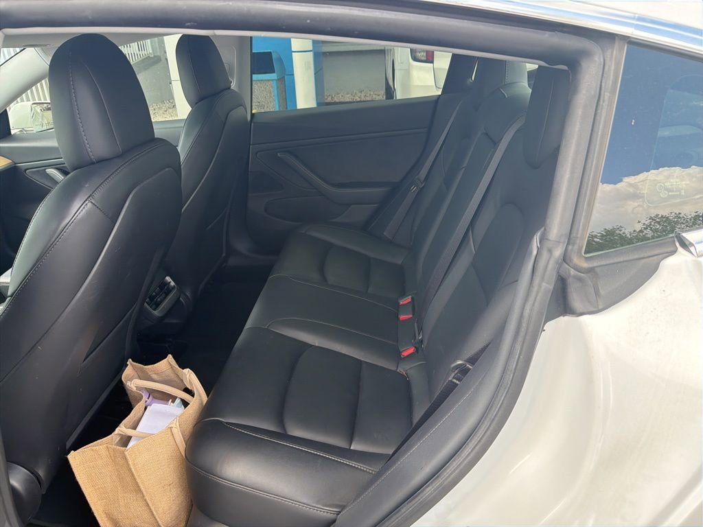 Used 2020 Tesla Model 3 Long Range image 16