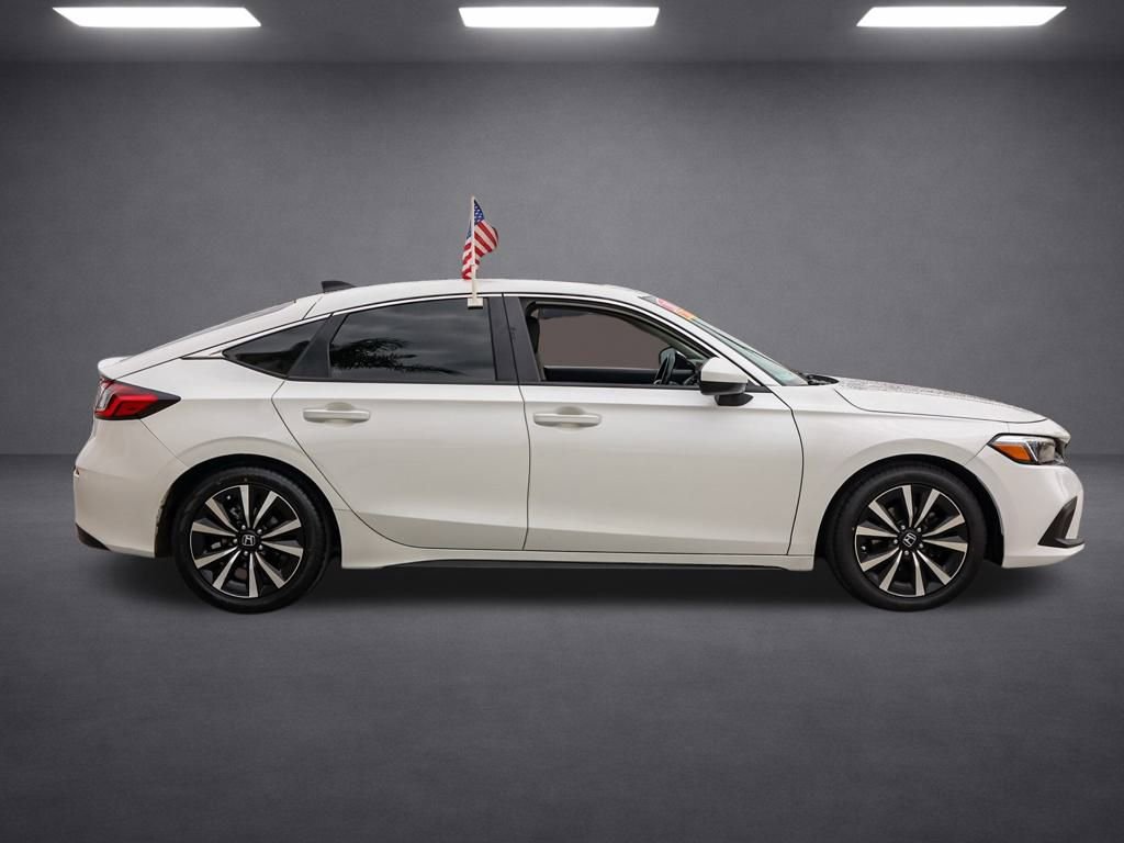 Used 2024 Honda Civic EX-L image 3