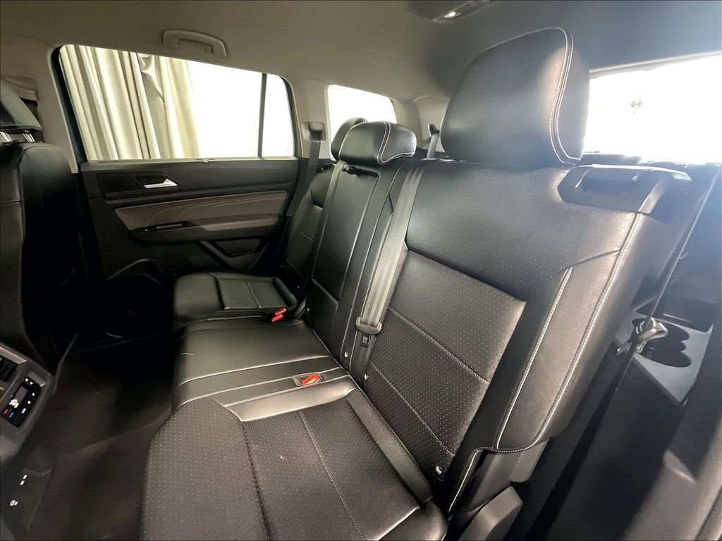 Used 2023 Volkswagen Atlas SE AWD/4WD image 15