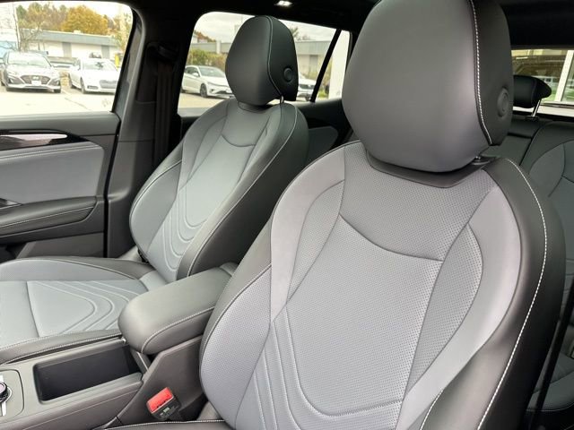 New 2026 Volkswagen Tiguan SE R-Line image 12