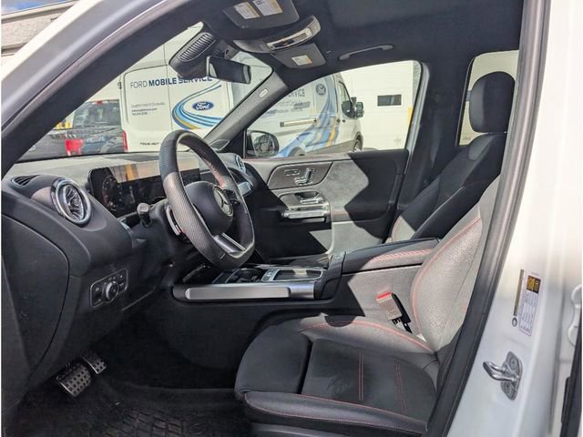 Used 2024 Mercedes-Benz GLB 250 4MATIC image 15