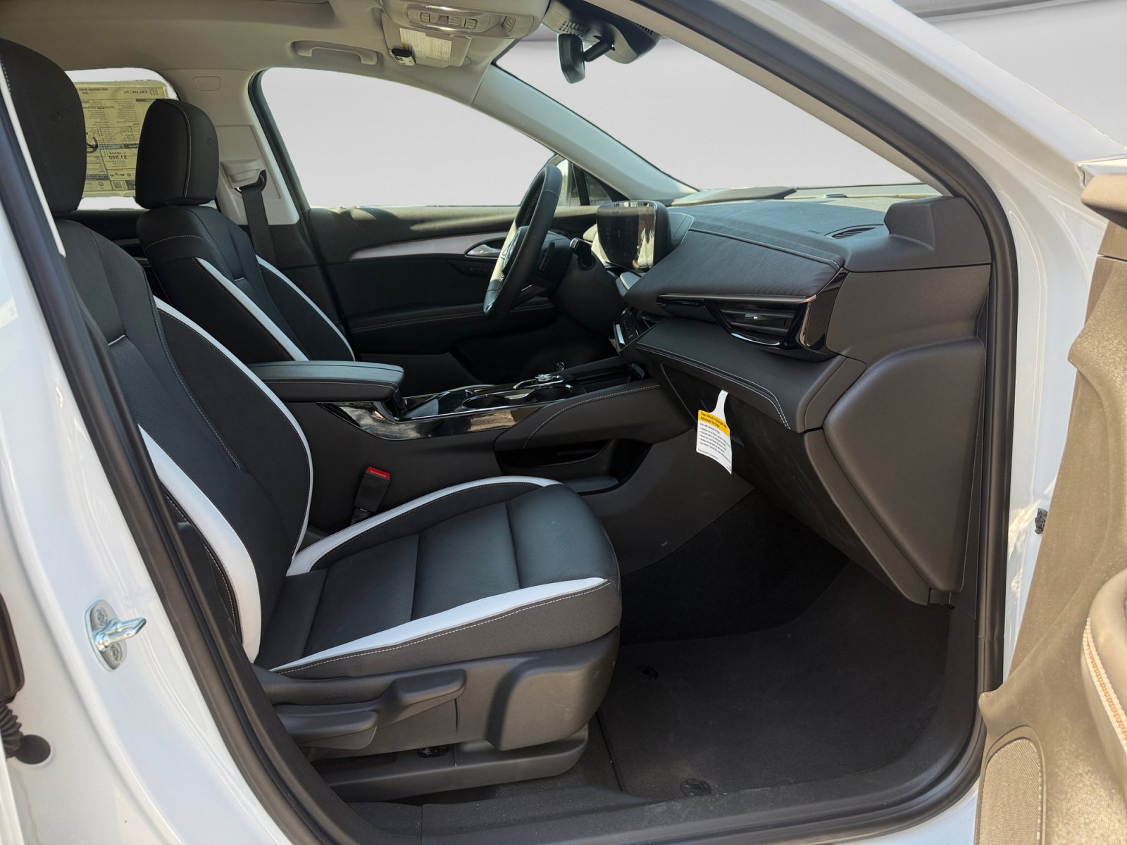 New 2025 Buick Envision Sport Touring AWD/4WD image 17