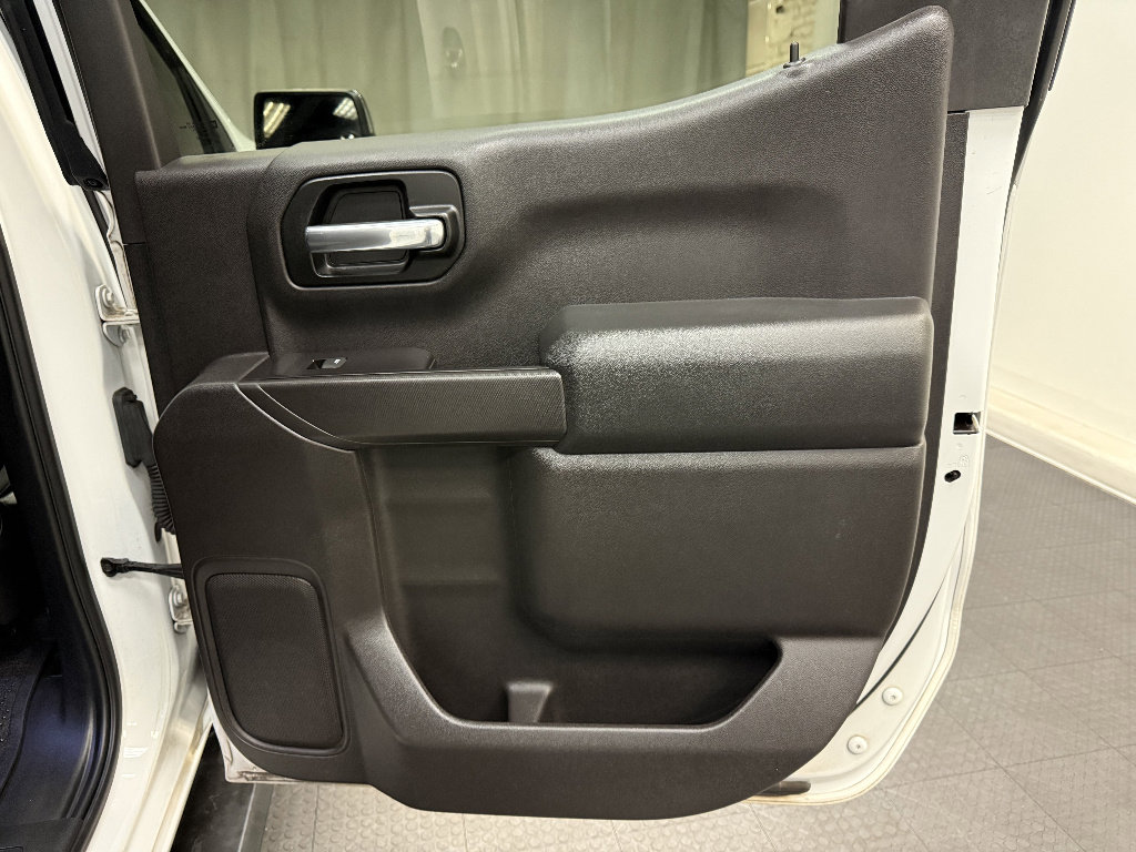 Used 2019 Chevrolet Silverado 1500 LT w/ All-Star Edition AWD/4WD image 19