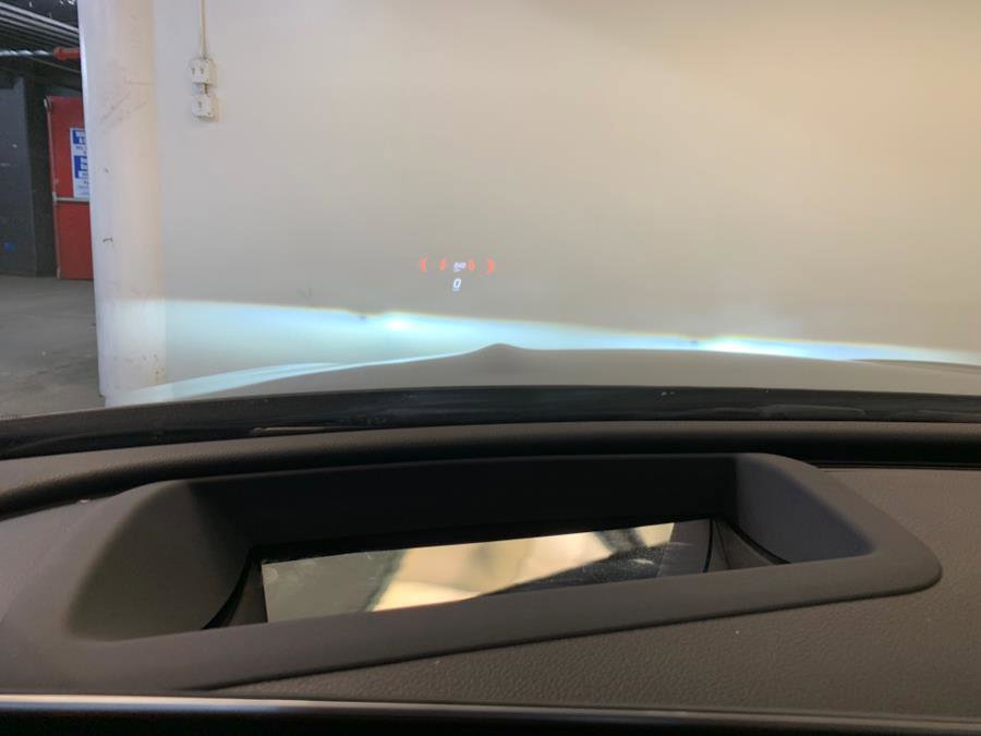 Used 2022 Mercedes-Benz C 300 4MATIC Sedan w/ Pinnacle Trim Package image 47