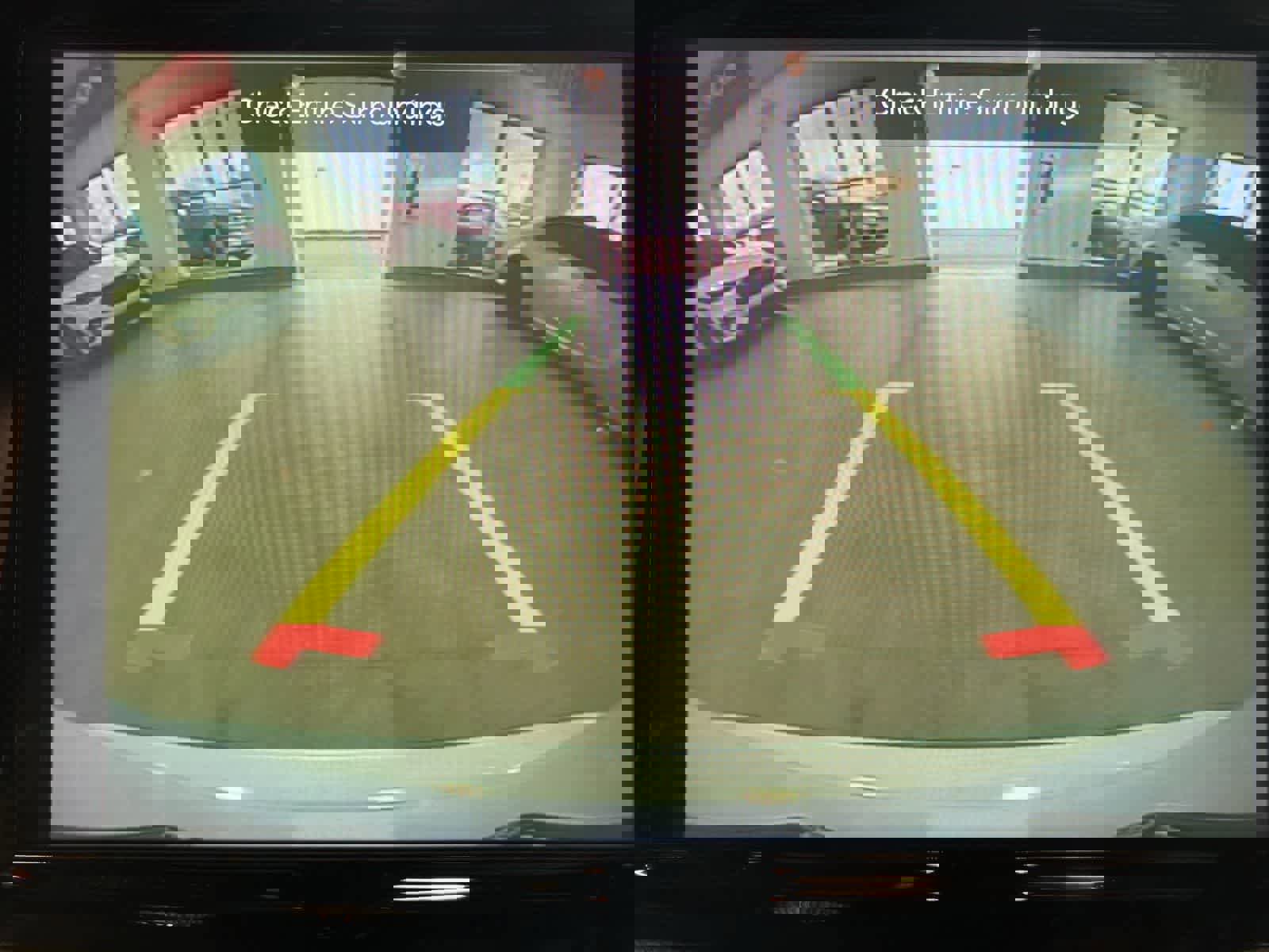 Used 2025 Chrysler Pacifica Limited image 23