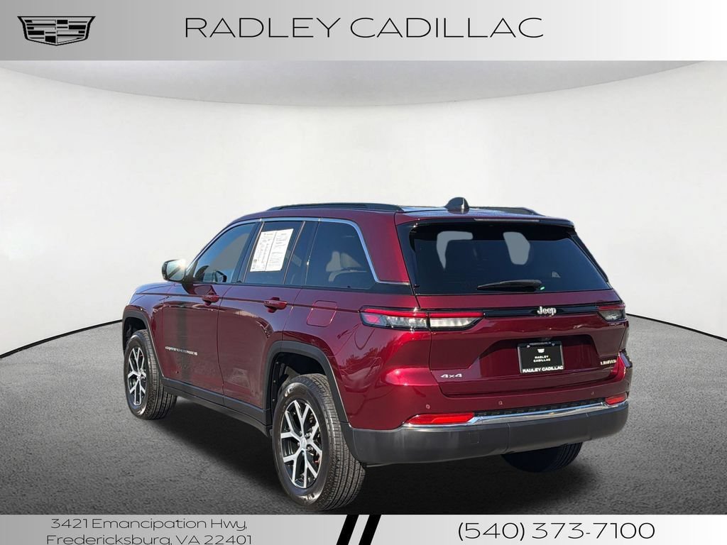 Used 2025 Jeep Grand Cherokee Limited AWD/4WD image 19