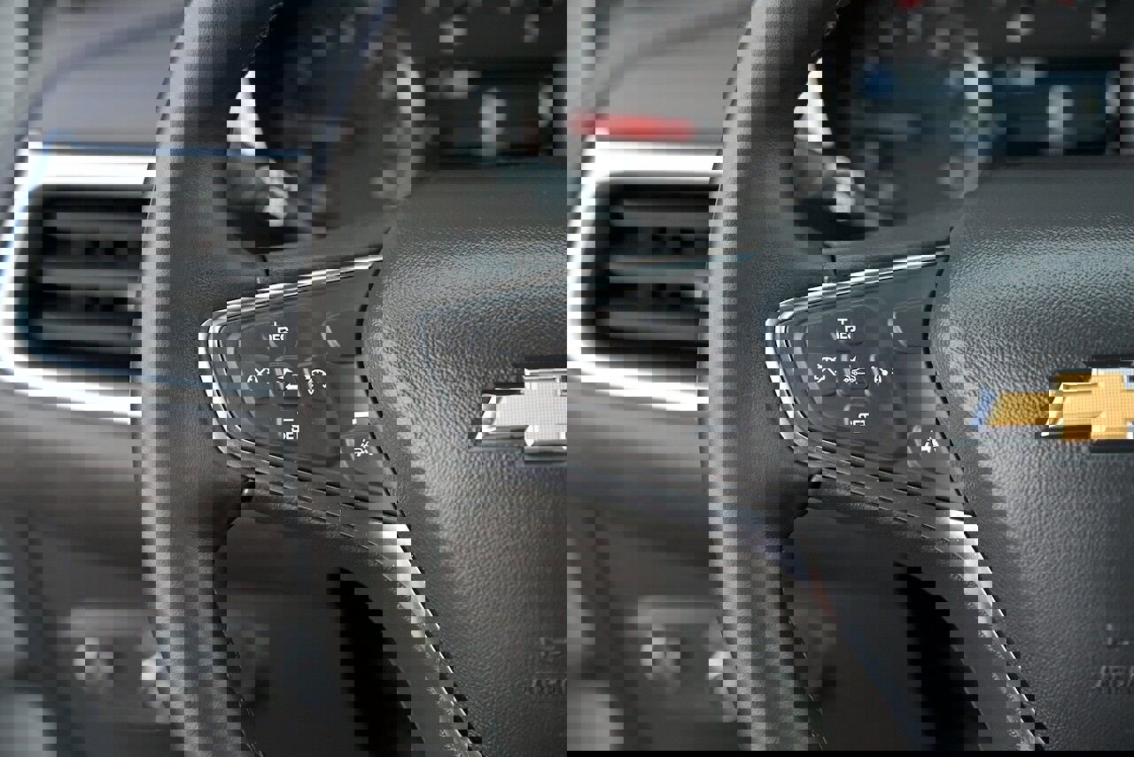 Used 2024 Chevrolet Equinox LT image 19