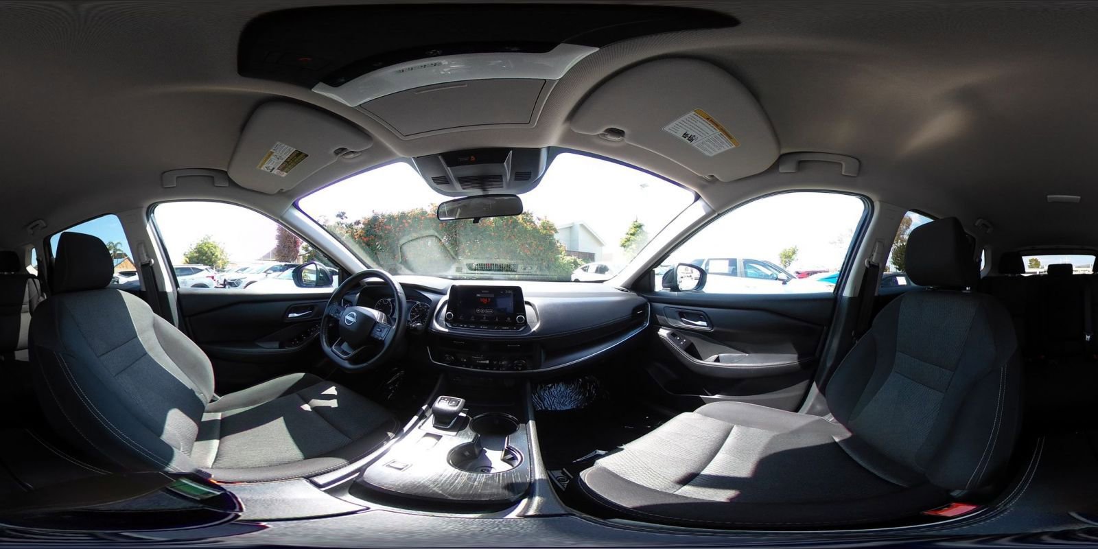 Used 2025 Nissan Rogue SV FWD image 44