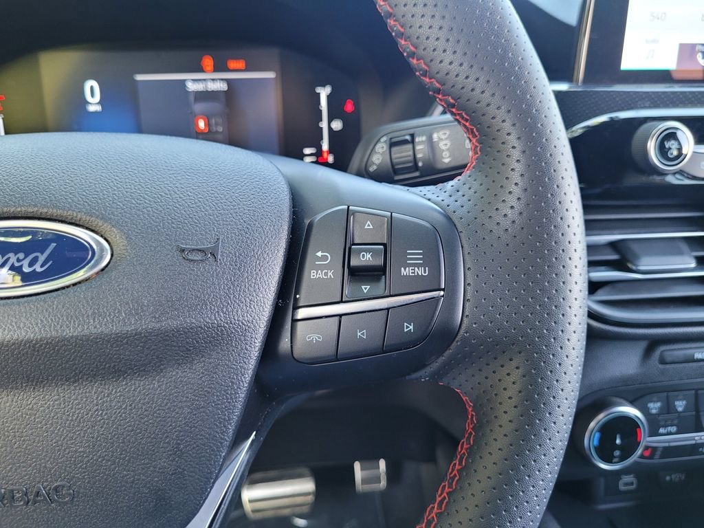 Used 2024 Ford Escape ST-Line Select AWD/4WD image 23