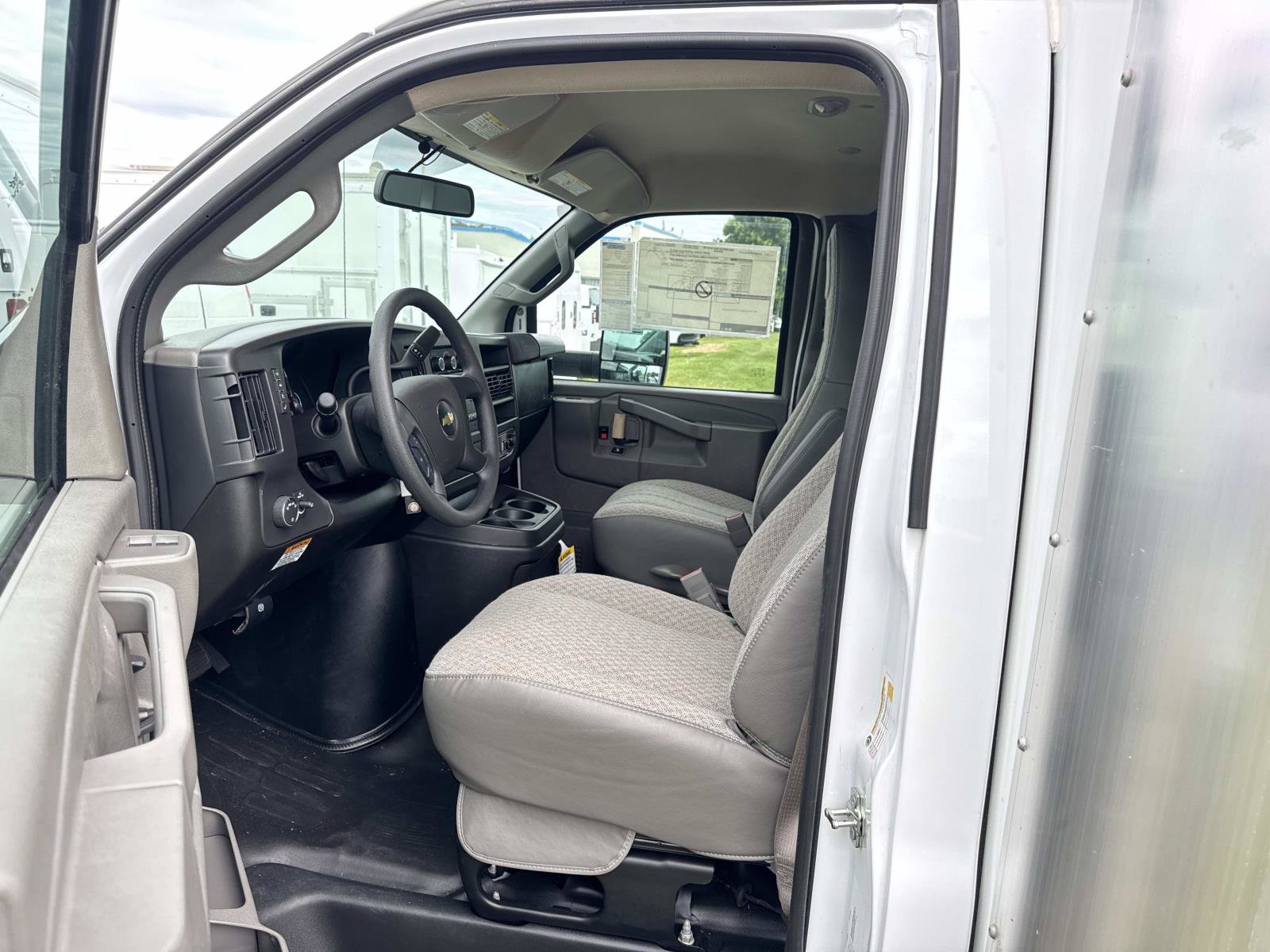New 2026 Chevrolet Express 3500 w/ Power Convenience Package RWD image 17