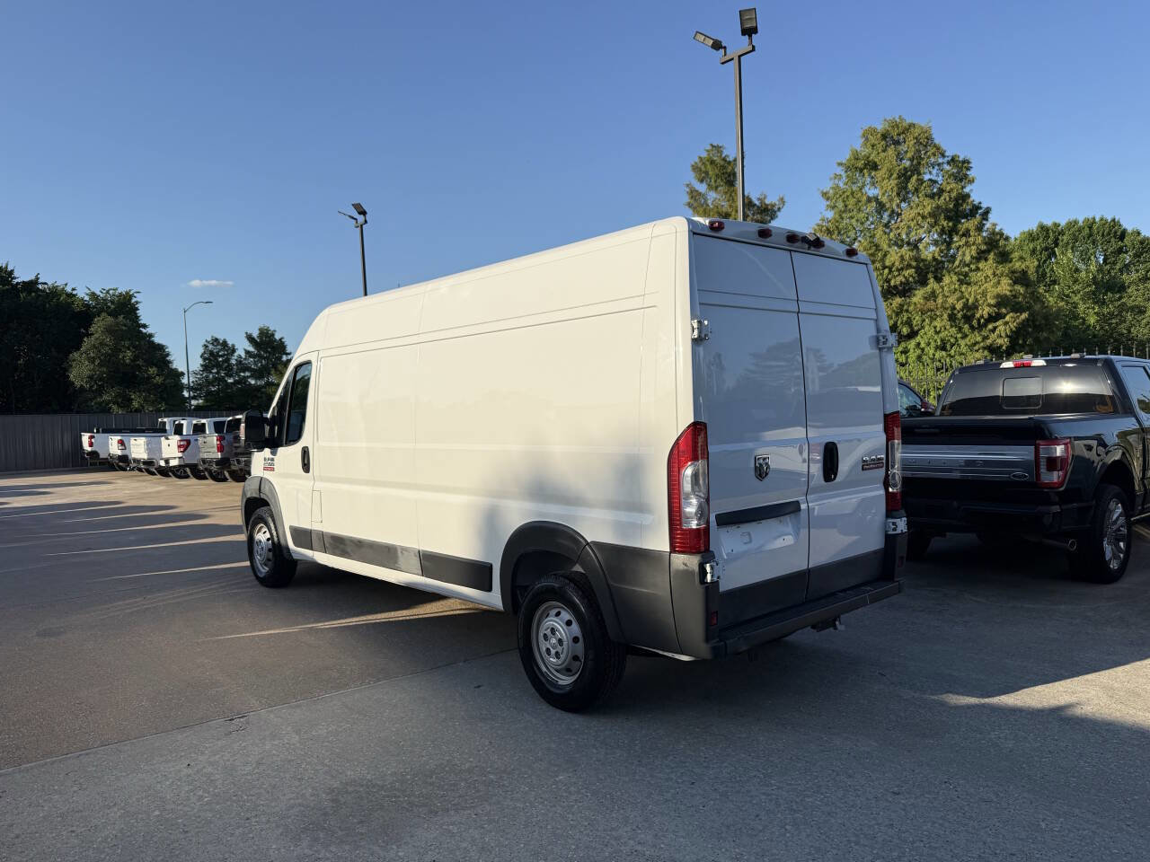 Used 2016 RAM ProMaster 2500 FWD image 4