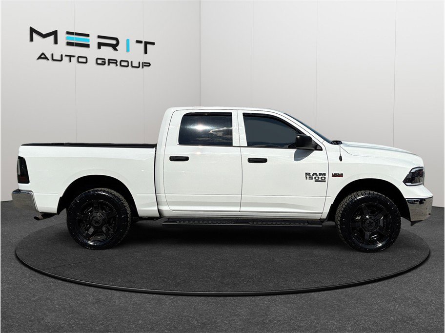 Used 2020 RAM 1500 Tradesman w/ Chrome Appearance Group image 10