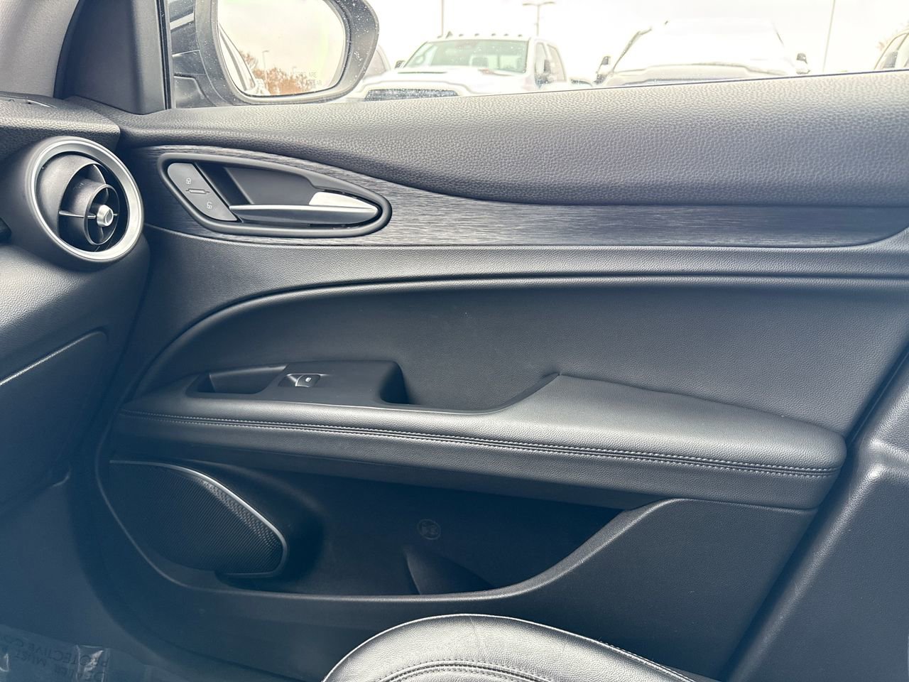 Used 2020 Alfa Romeo Stelvio Sport w/ Cold Weather Package image 25