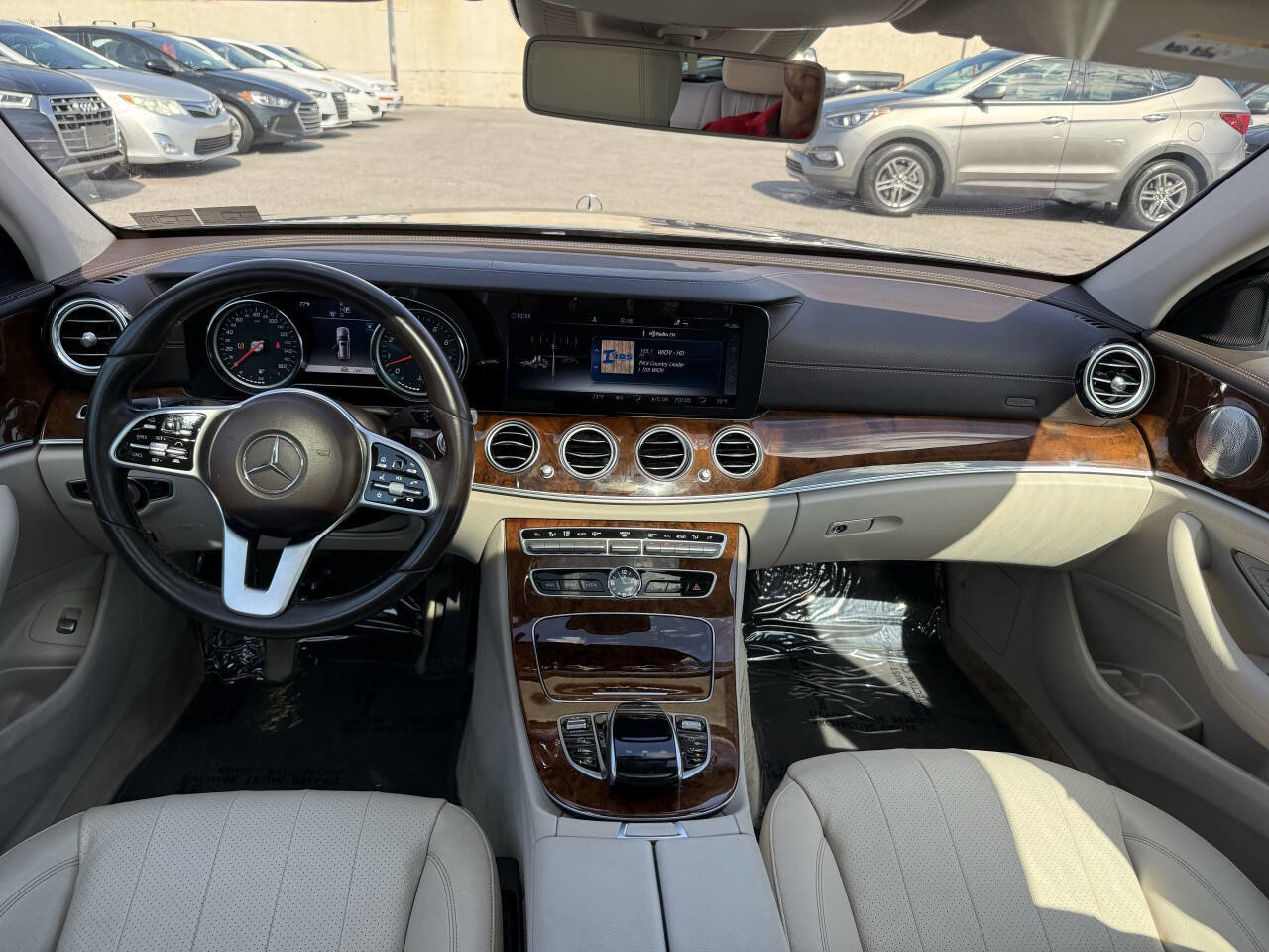 Used 2019 Mercedes-Benz E 450 4MATIC Wagon w/ Premium Package image 9