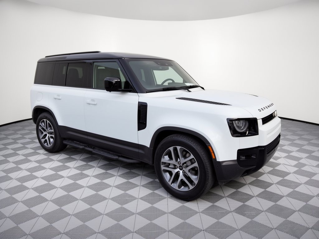 Used 2026 Land Rover Defender 110 S AWD/4WD image 7