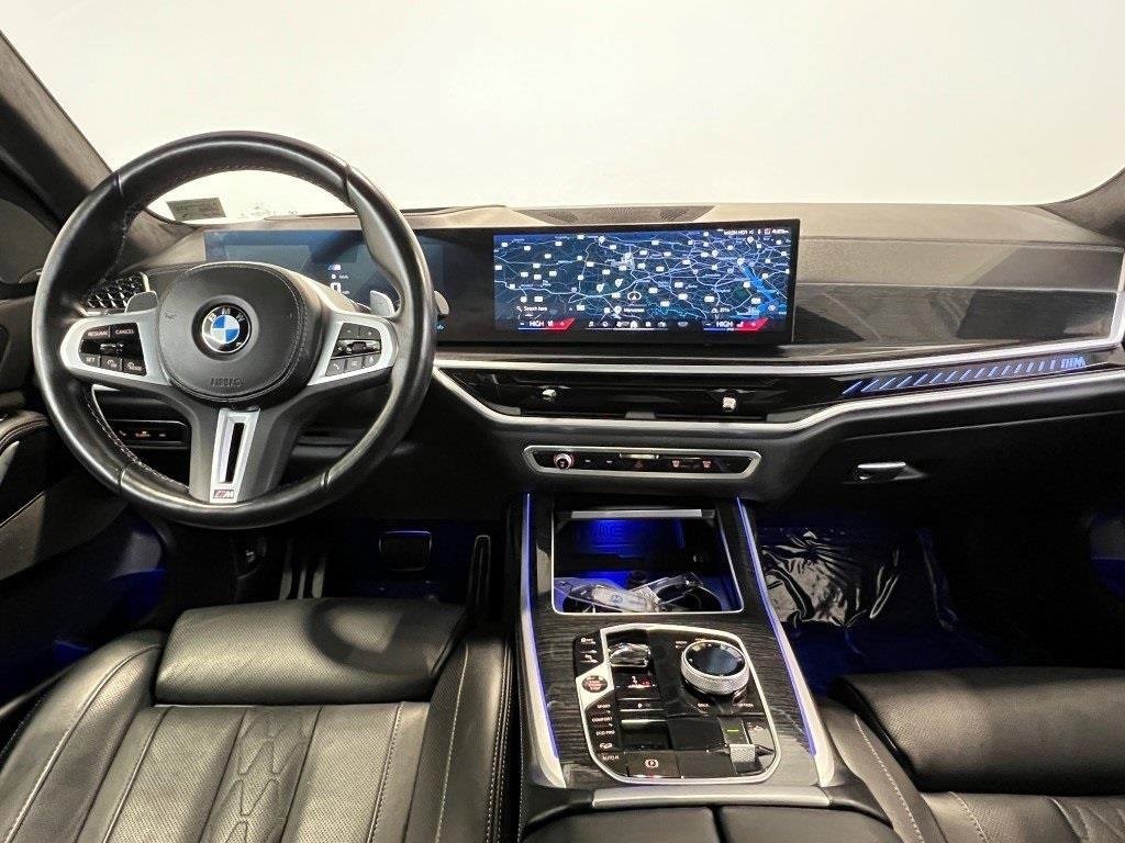 Used 2024 BMW X7 M60i w/ Executive Package image 20