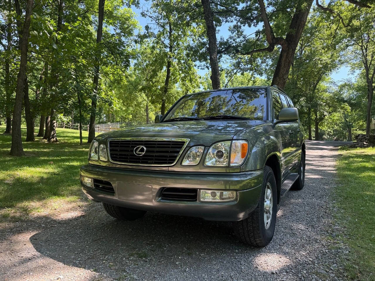 Used 2000 Lexus LX 470 4WD image 4