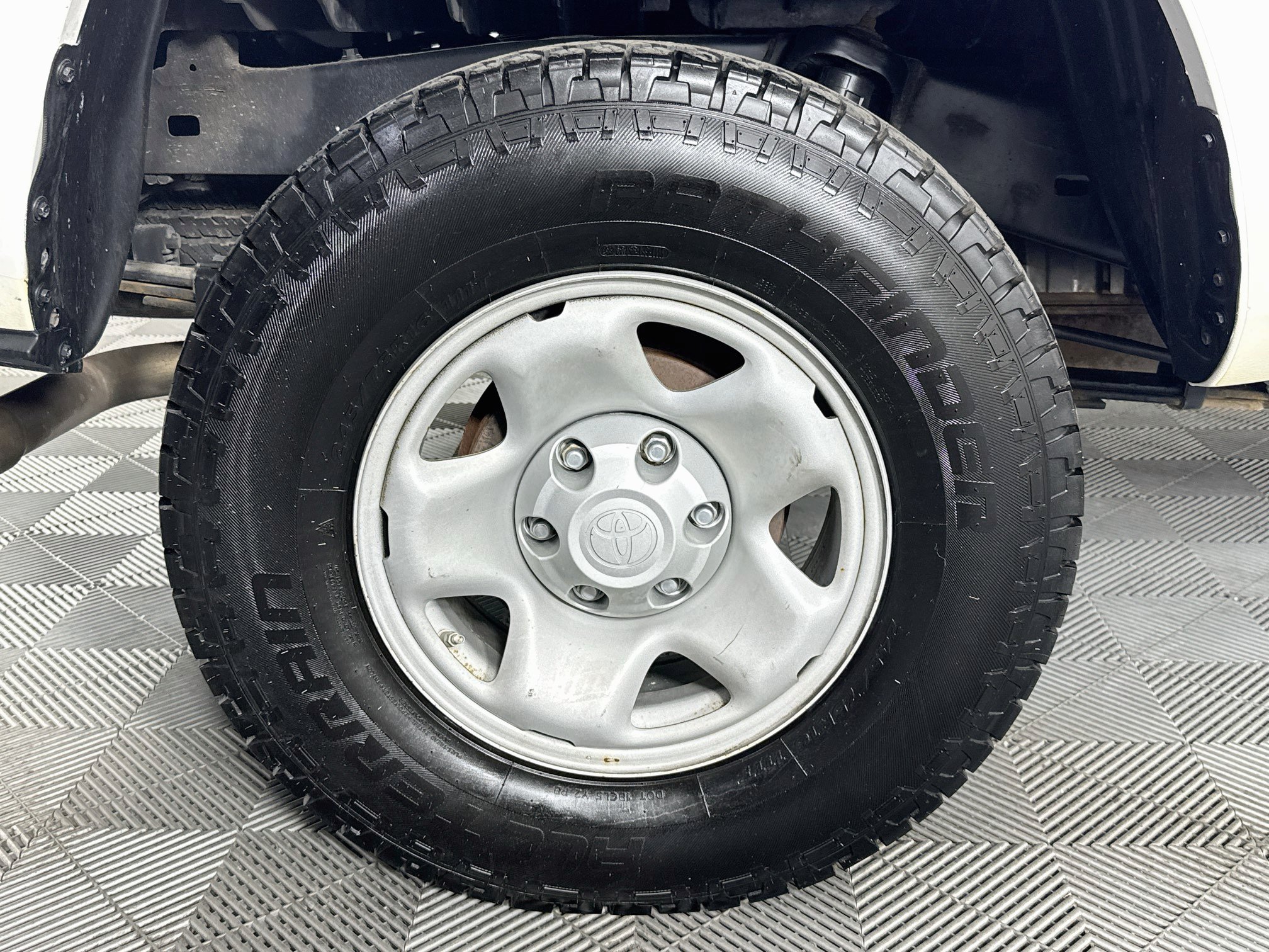 Used 2022 Toyota Tacoma SR RWD image 28