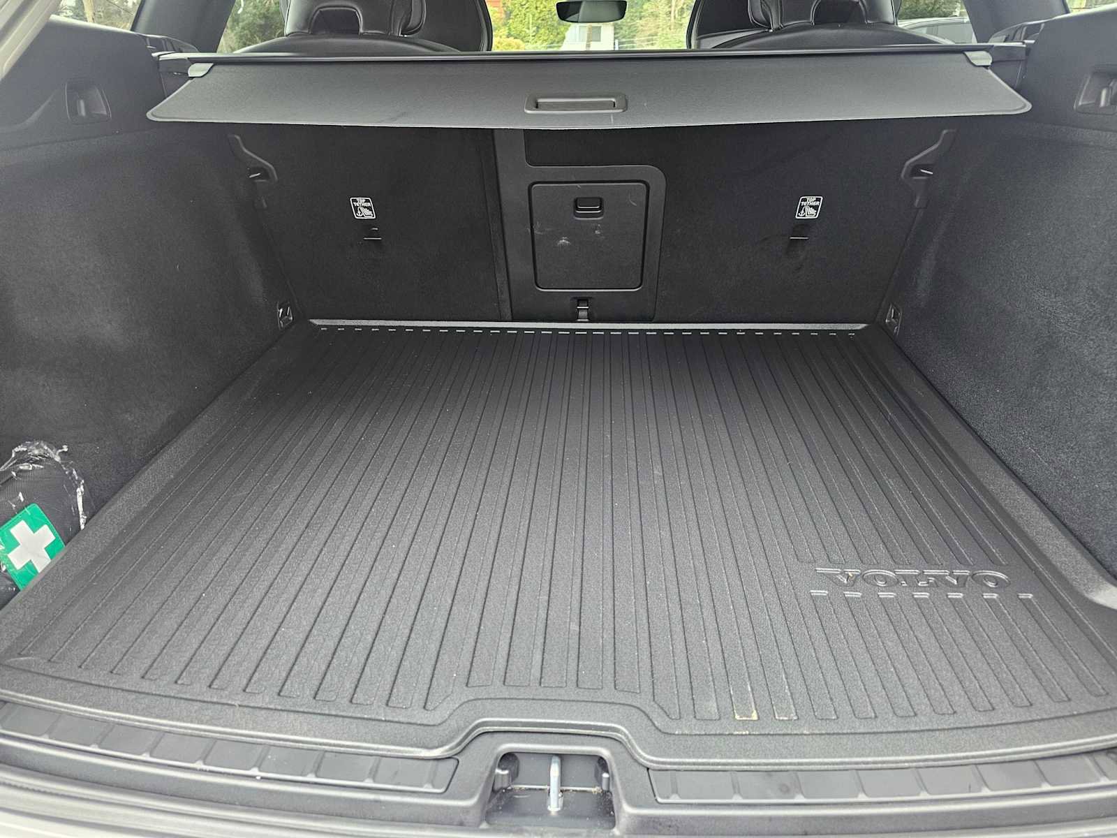 Certified 2025 Volvo XC60 B5 Core w/ Protection Package Premier image 10