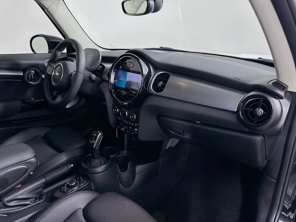Certified 2024 MINI Cooper S FWD image 29