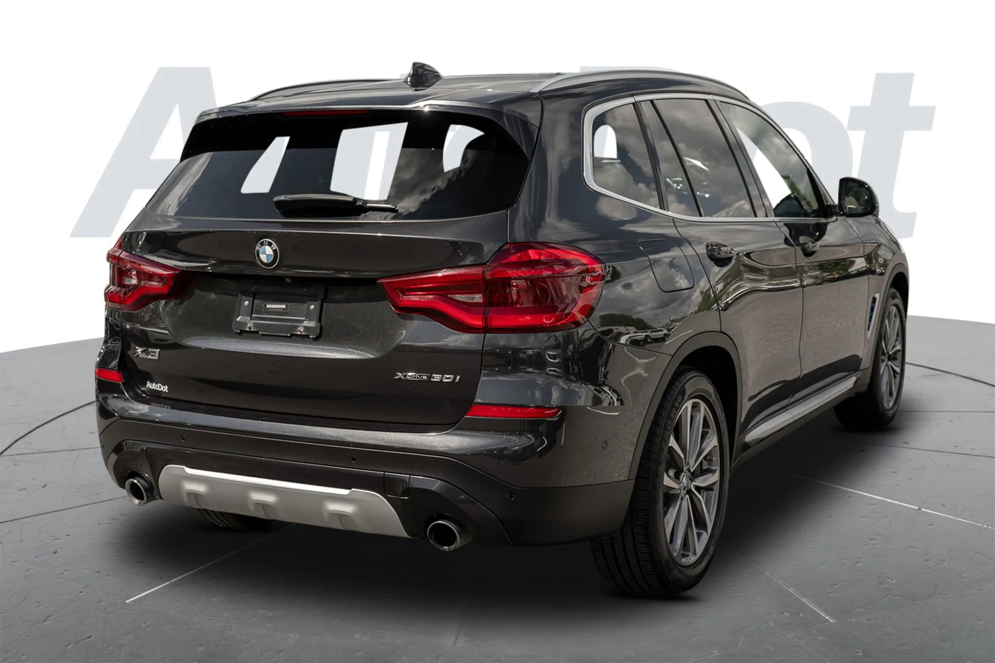 Used 2019 BMW X3 xDrive30i w/ Executive Package AWD/4WD image 3