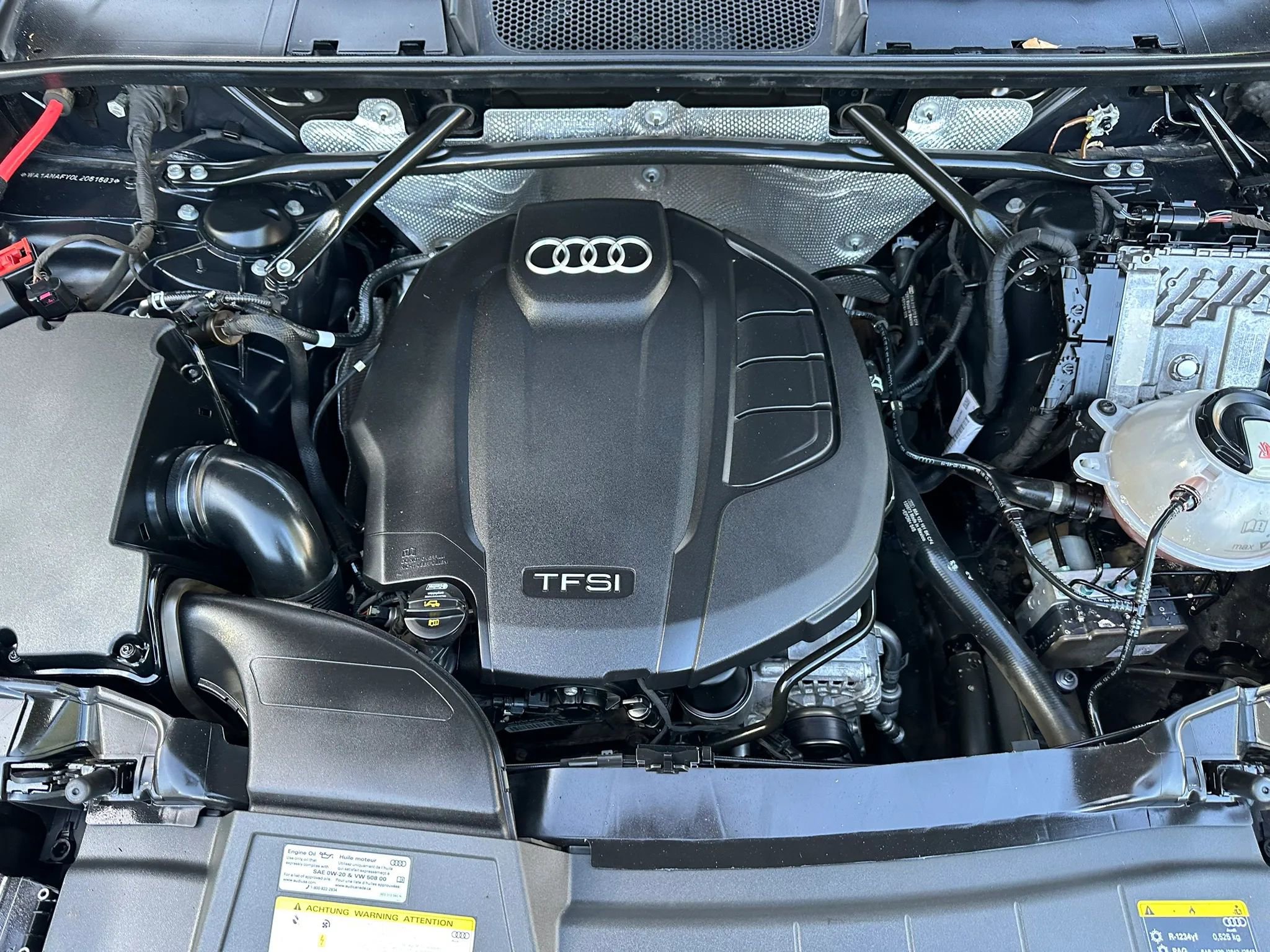 Used 2020 Audi Q5 2.0T Premium AWD/4WD image 39