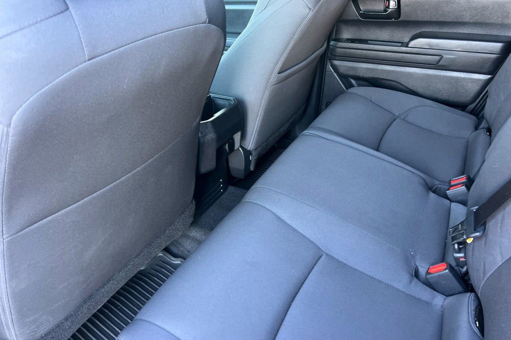 Certified 2025 Toyota Tacoma SR5 w/ SR5 Upgrade Package image 15