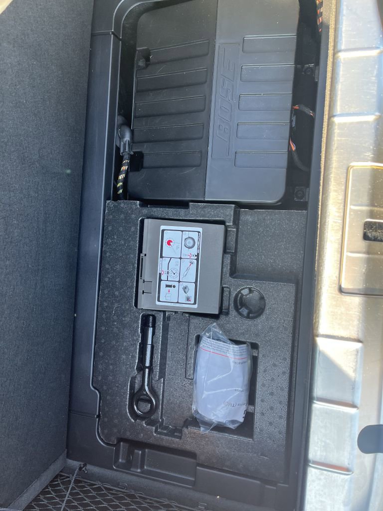 Used 2013 Porsche Panamera 4 Platinum Edition image 15