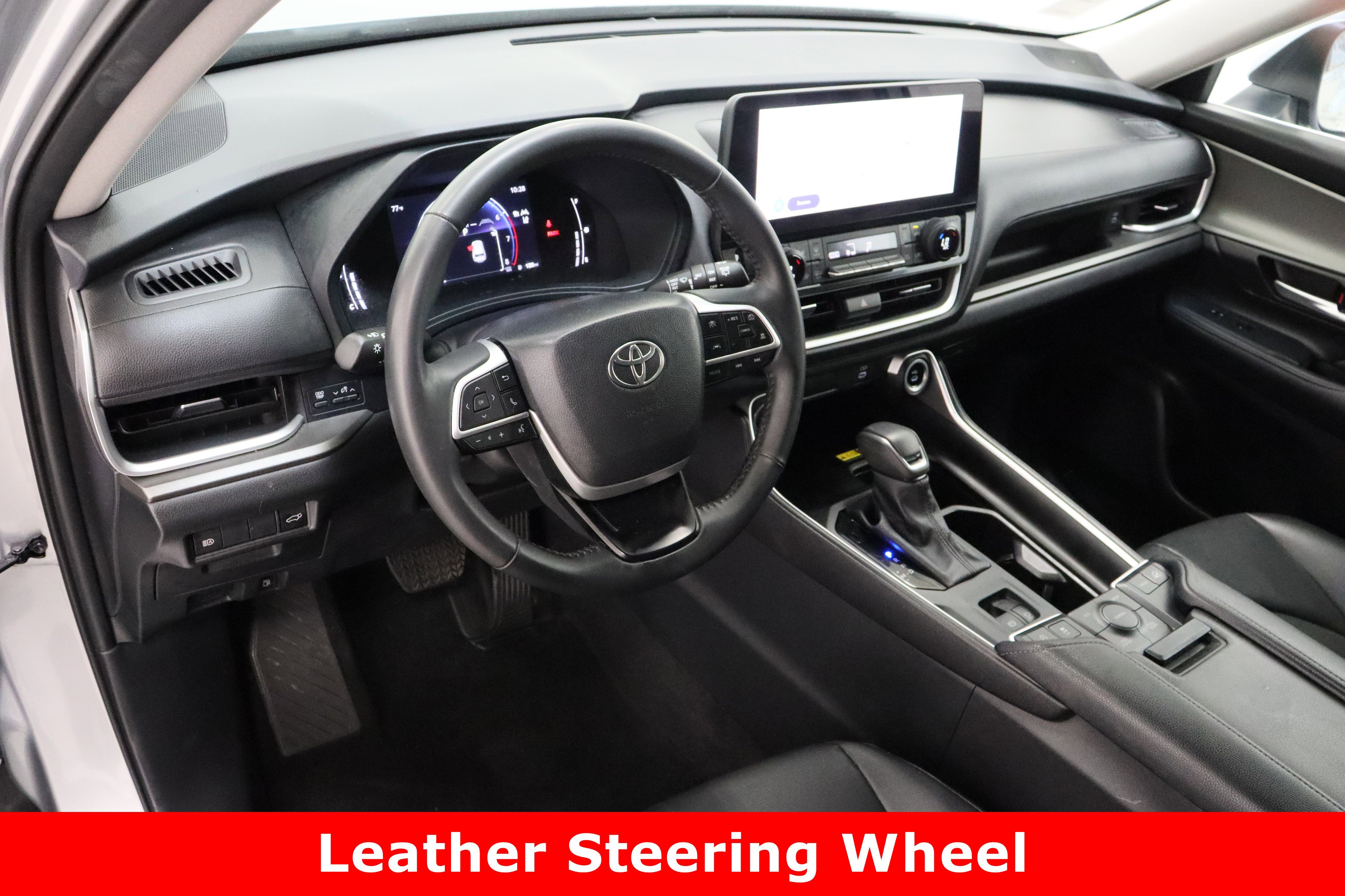 Certified 2025 Toyota Grand Highlander AWD image 13