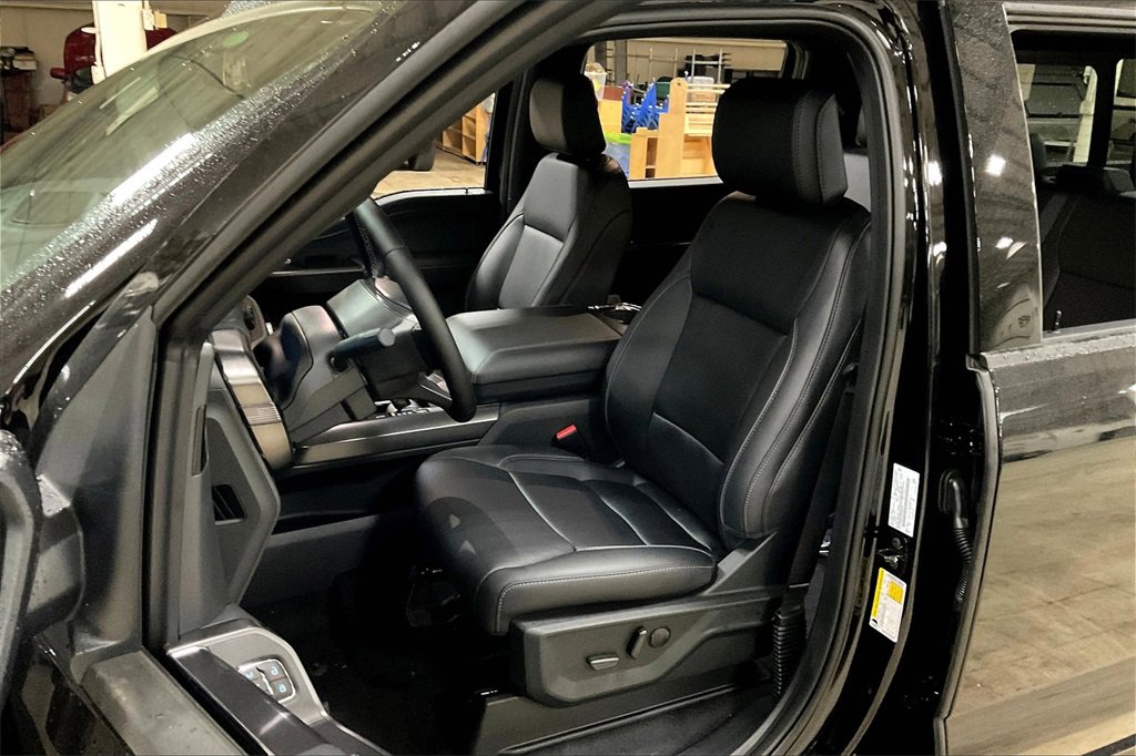 New 2025 Ford F150 Lariat image 9