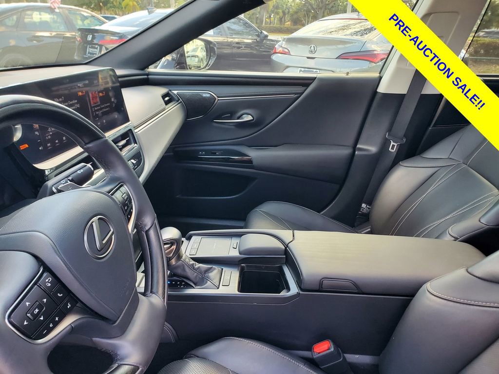 Used 2022 Lexus ES 350 Ultra Luxury w/ Accessory Package 2 FWD image 15