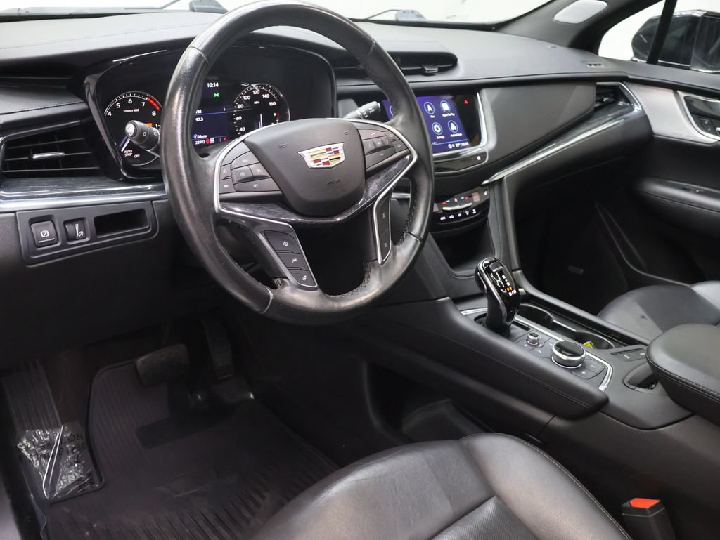 Used 2023 Cadillac XT5 Premium Luxury AWD/4WD image 17