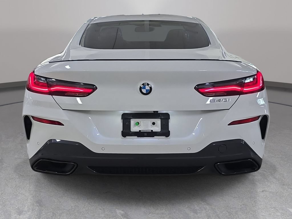 Used 2023 BMW 840i Coupe w/ M Sport Professional Package RWD image 8
