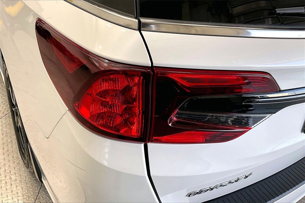 Used 2023 Honda Odyssey Sport image 32