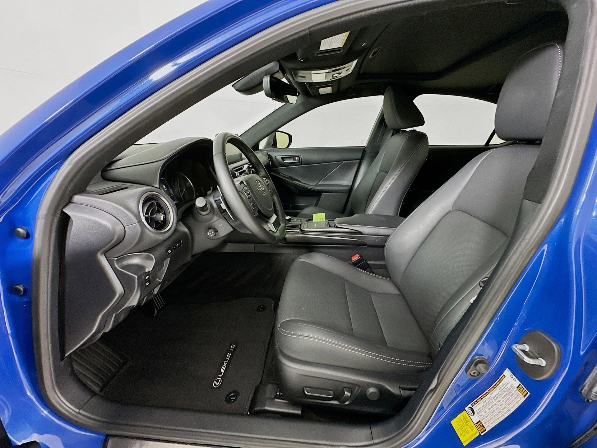 Used 2022 Lexus IS 300 w/ Premium Package image 21