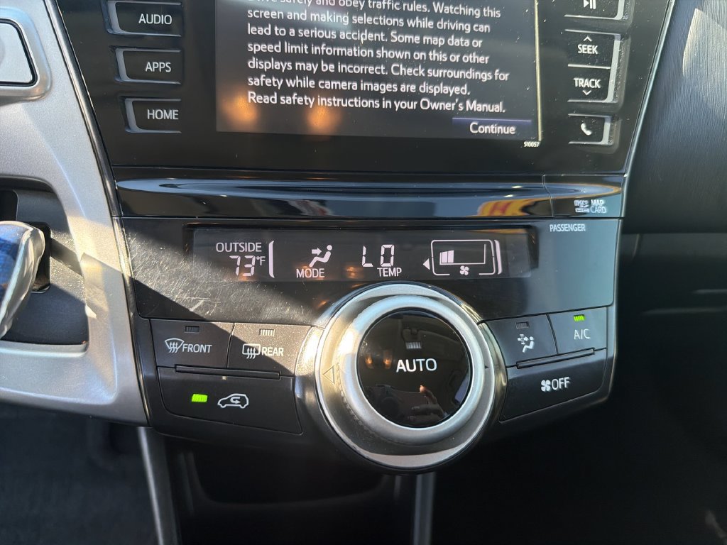 Used 2015 Toyota Prius V Four FWD image 22