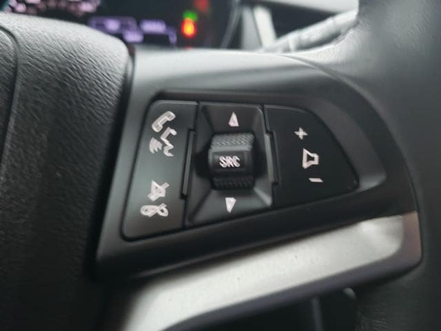 Used 2020 Chevrolet Trax LT w/ LT Convenience Package AWD/4WD image 22