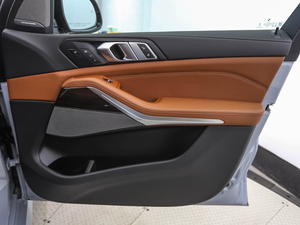 New 2026 BMW X5 xDrive50e AWD/4WD image 29