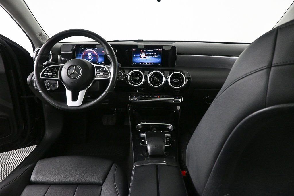 Used 2019 Mercedes-Benz A 220 image 16