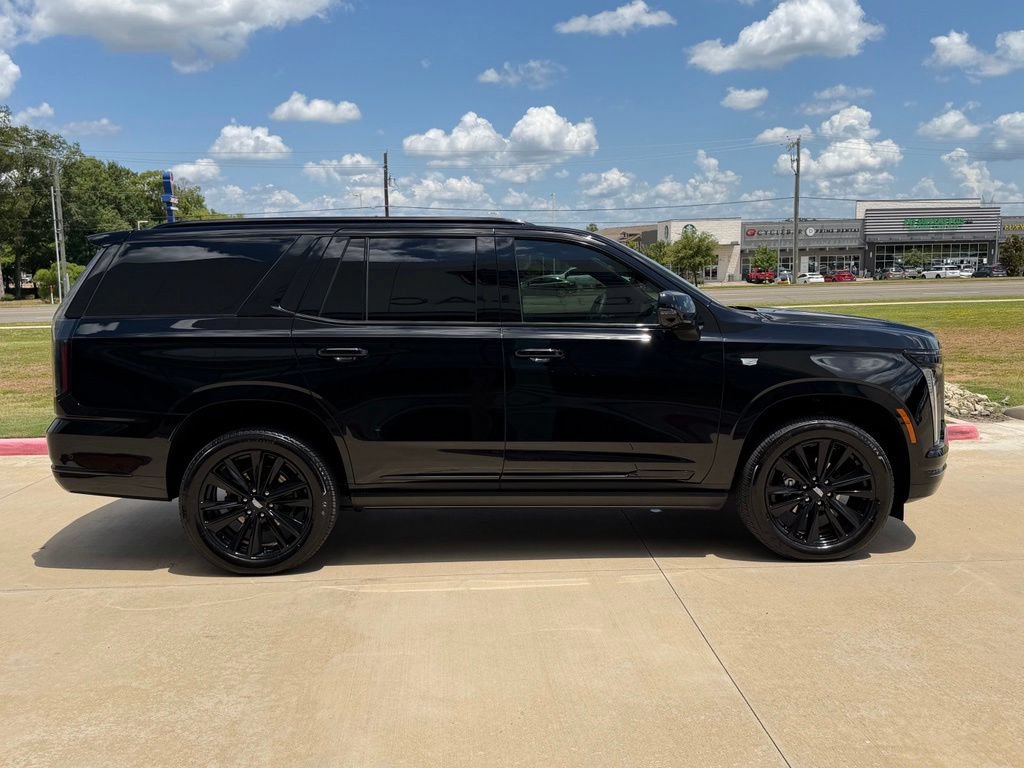 Used 2026 Cadillac Escalade Sport AWD/4WD image 6